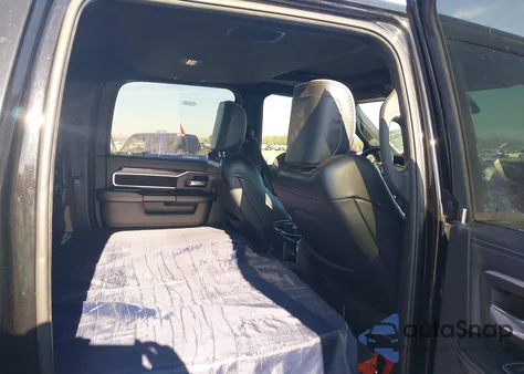 2022 Ram 3500 z USA, uszkodzony, nr VIN 3C63RRJL8NG415917